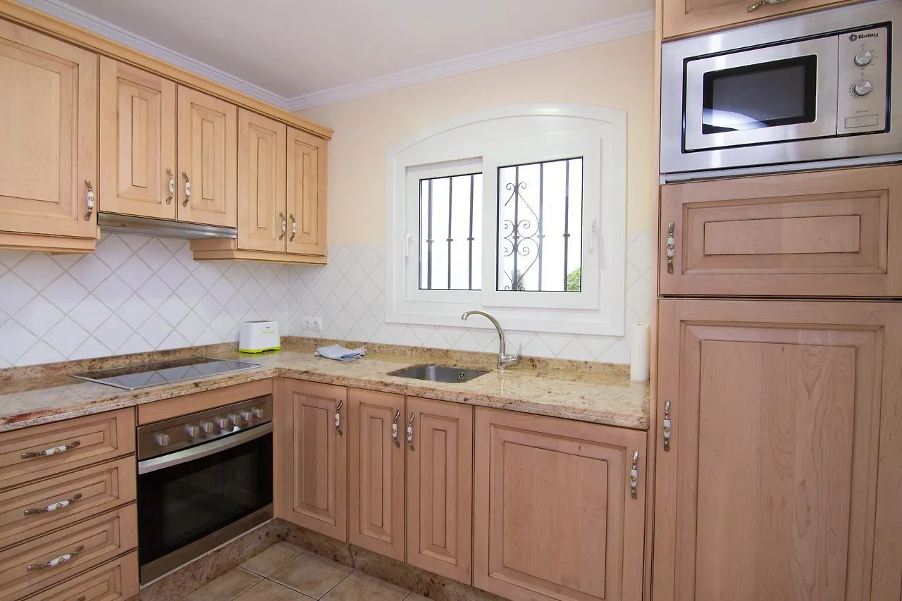 Los Pinos 19 Menyber Nerja Apartment